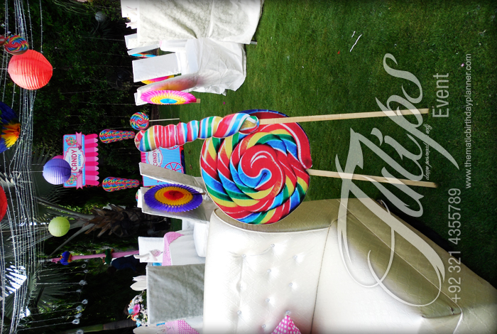 lollipop-candyland-sweet-shoppe-theme-party-ideas-pakistan-36