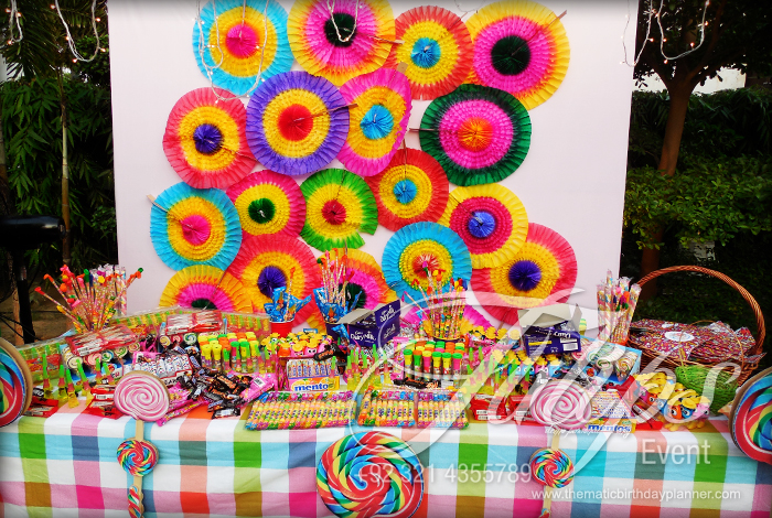 lollipop-candyland-sweet-shoppe-theme-party-ideas-pakistan-44