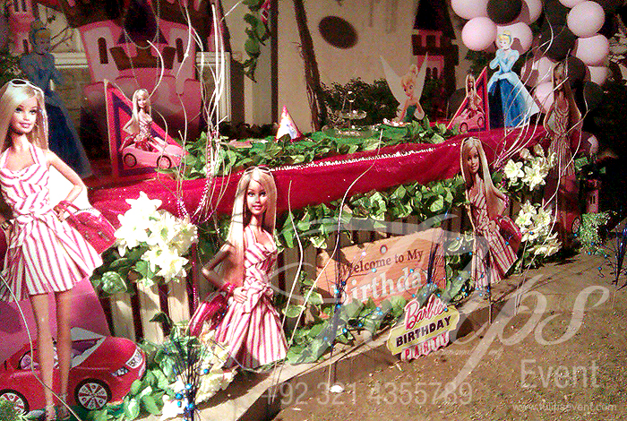 barbie-girl-birthday-party-ideas-decoration-pakistan-16