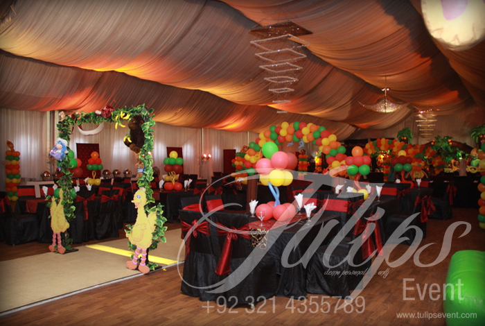 jungle-birthday-party-theme-ideas-tulips-event-29