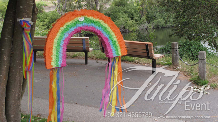 unicorn-rainbow-themed-birthday-party-decoration-pakistan-02