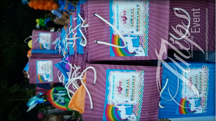 unicorn-rainbow-themed-birthday-party-decoration-pakistan-18