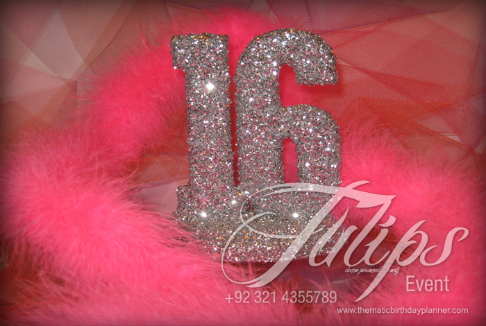 sweet-13-girl-birthday-party-decoration-planner-lahore-15