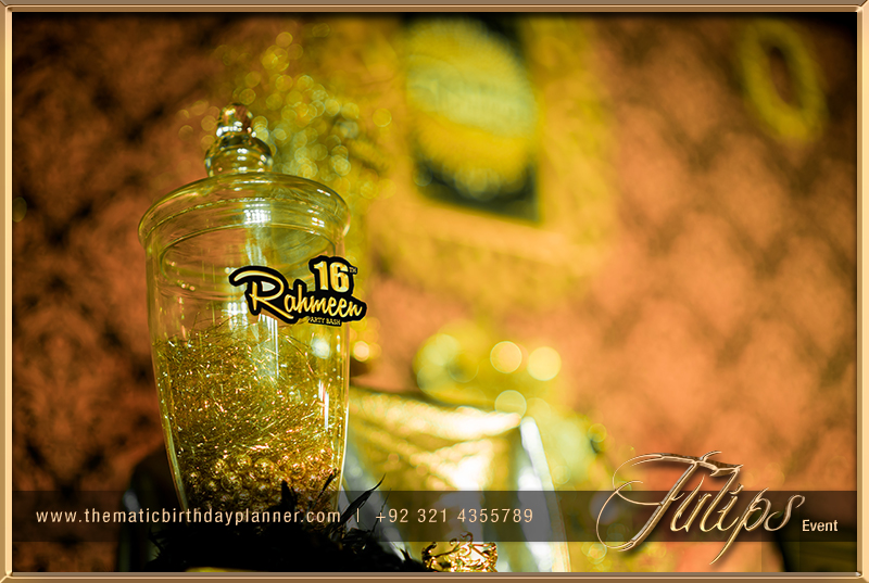 royal-golden-sweet-16-themed-party-decoration-in-pakistan-50