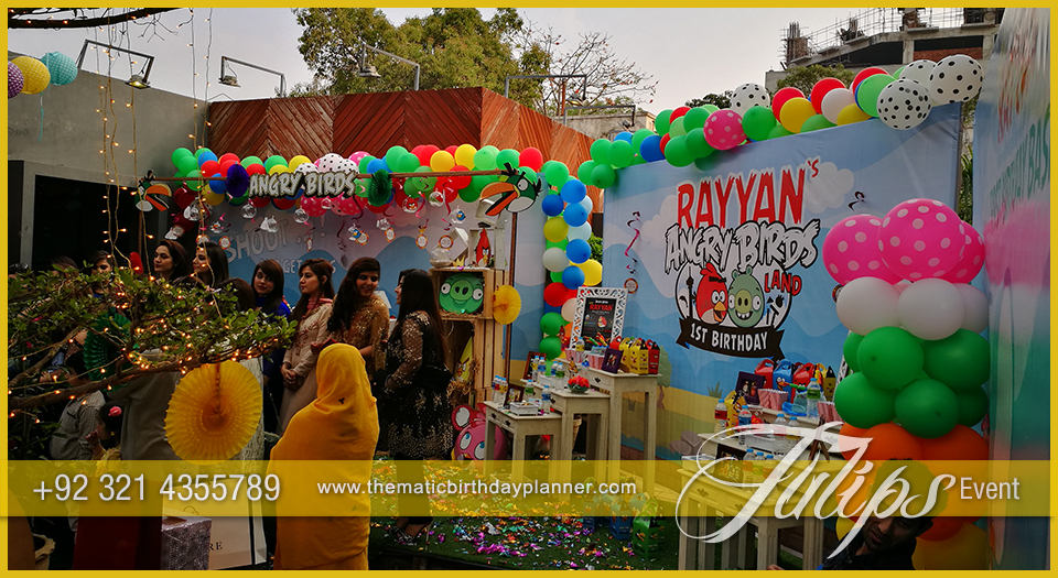 angry-birds-birthday-party-theme-decoration-ideas-in-pakistan-15