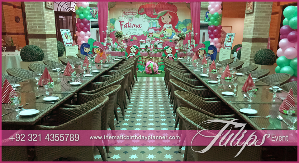 strawberry-shortcake-themed-birthday-party-decor-in-pakistan-52