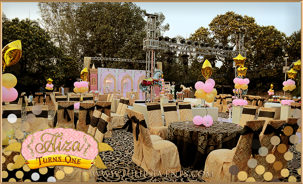 royal-princess-carousel-party-decoration-ideas-in-pakistan-15