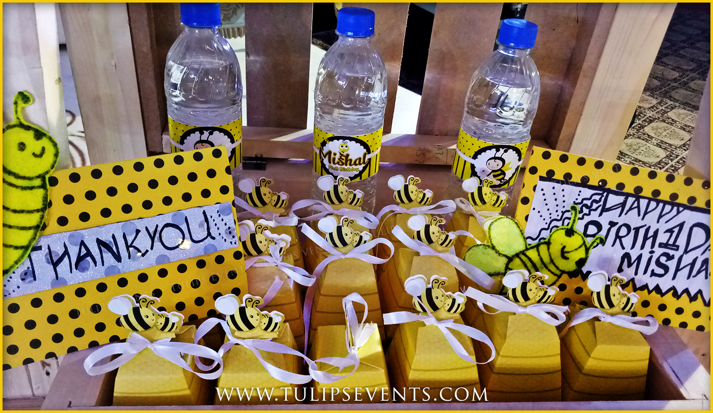 honey-bee-themed-first-birthday-party-ideas-in-pakistan-4