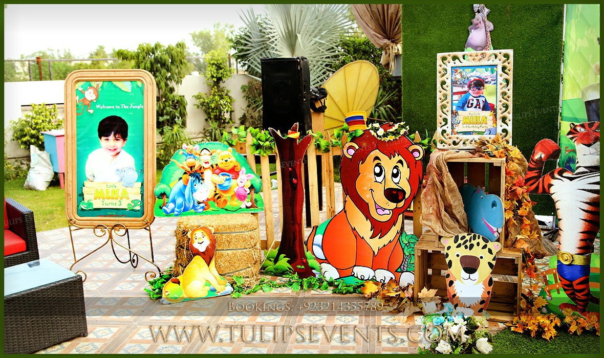 jungle-animals-birthday-party-theme-decor-in-pakistan-23