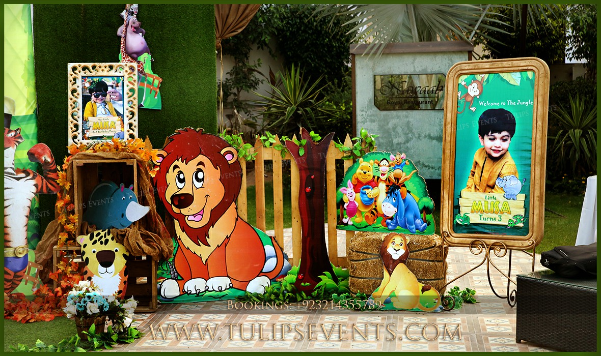 jungle-animals-birthday-party-theme-decor-in-pakistan-25
