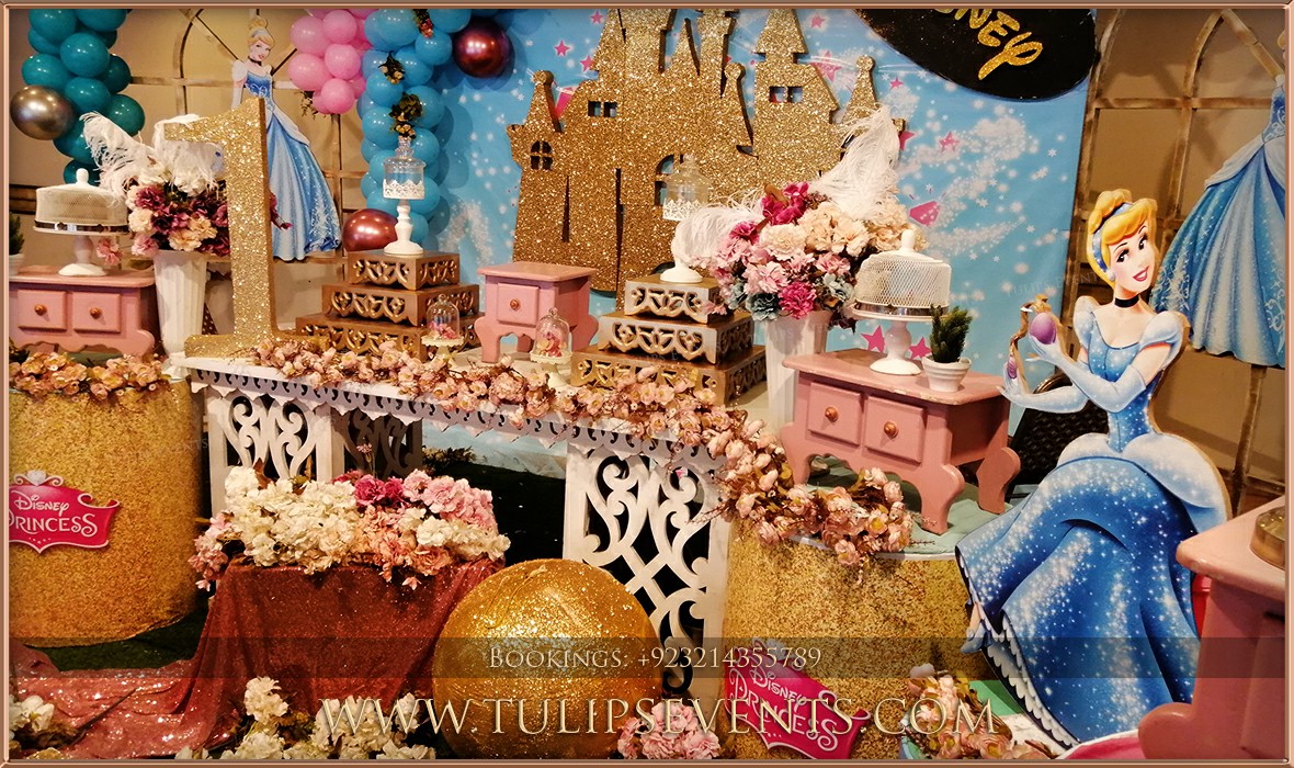 disney-princess-theme-first-birthday-party-ideas-in-pakistan-3