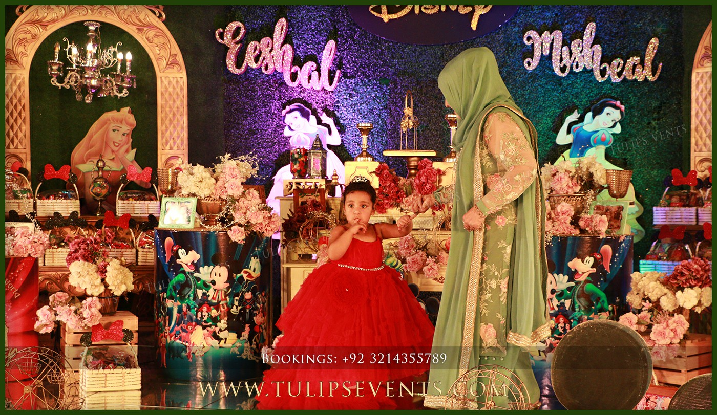disneyland-theme-birthday-party-decor-ideas-in-pakistan-111