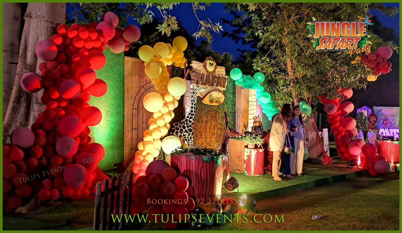 3d-jungle-theme-birthday-party-decoration-idea-in-pakistan-11