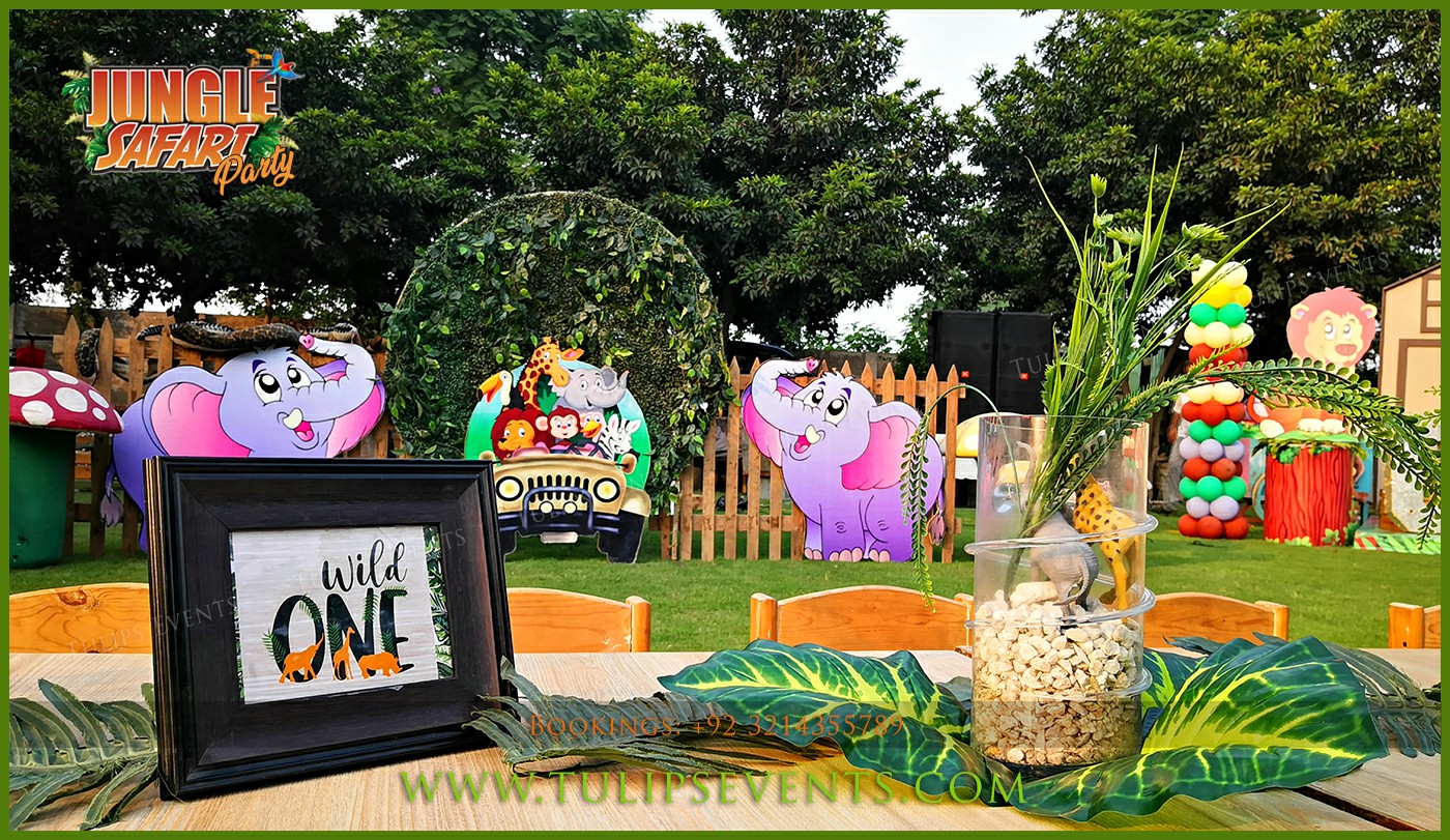 3d-jungle-theme-birthday-party-decoration-idea-in-pakistan-3
