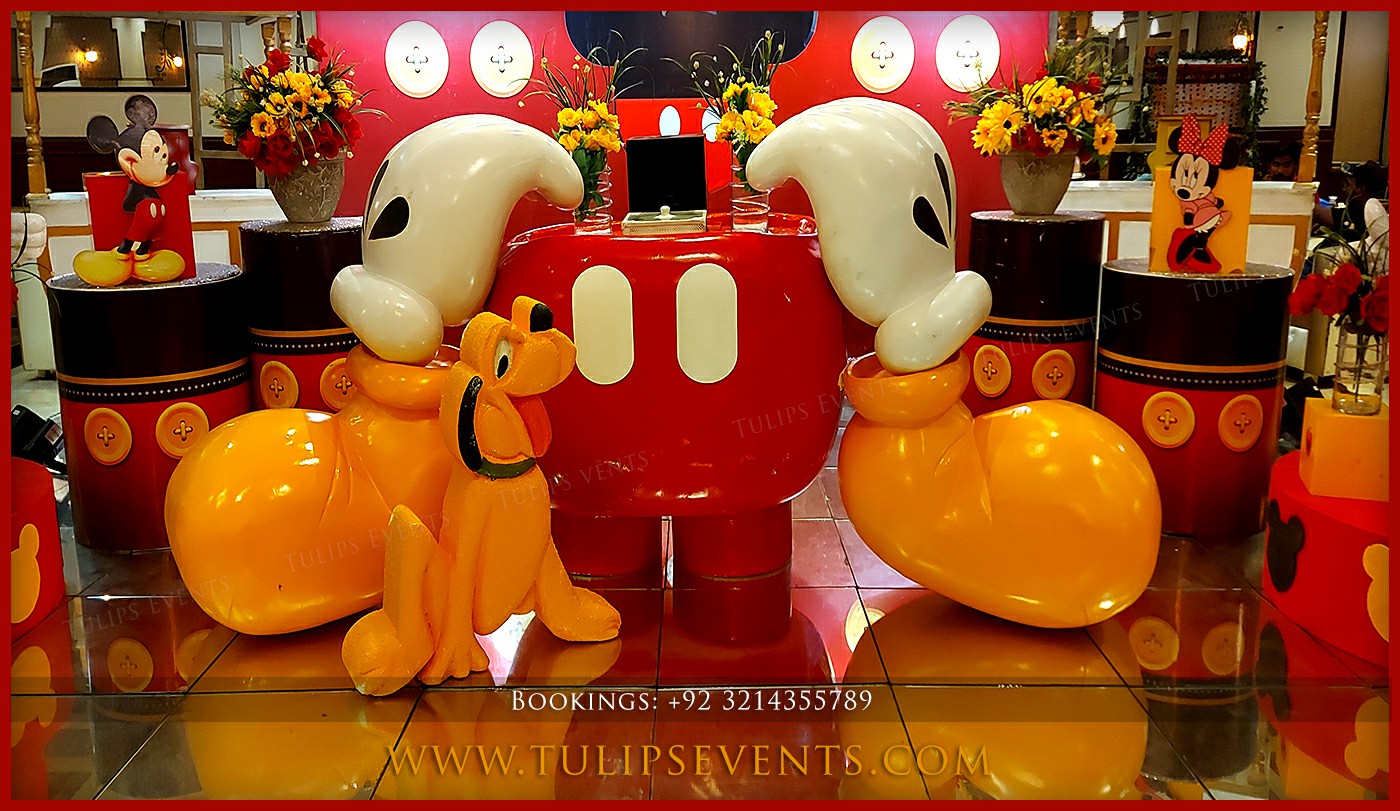 mickey-and-minnie-mouse-birthday-decor-ideas-in-pakistan-4