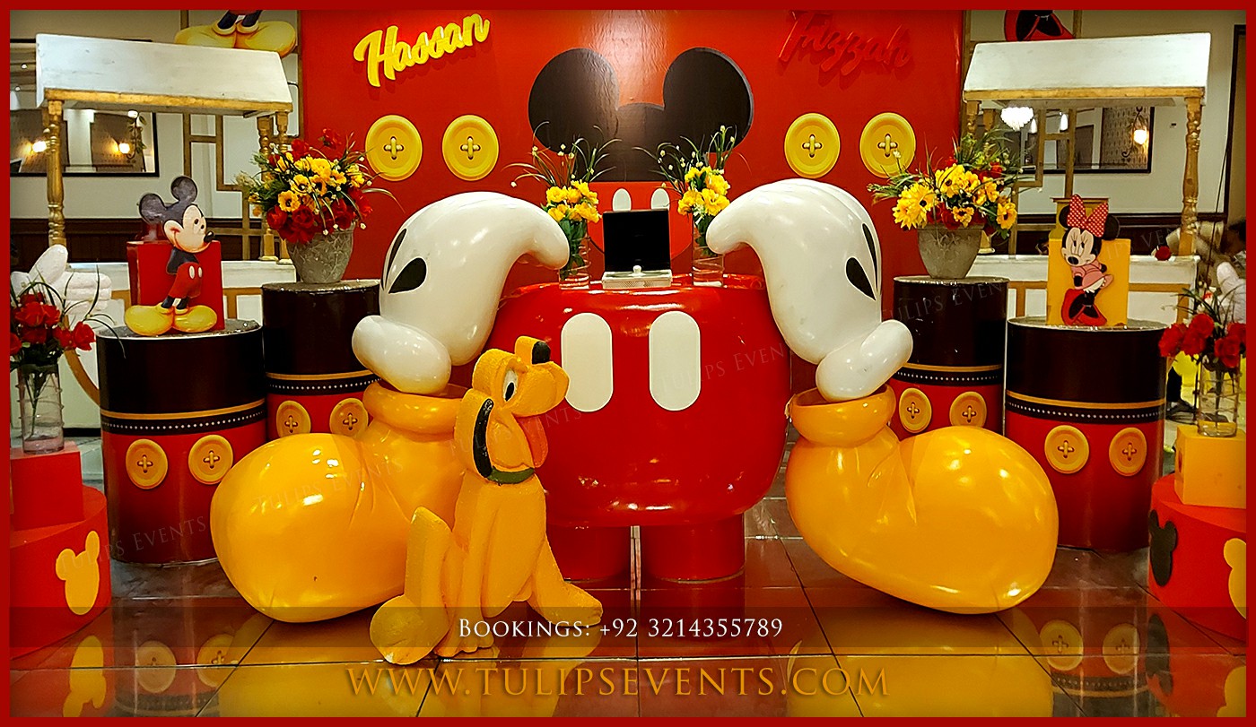 mickey-and-minnie-mouse-birthday-decor-ideas-in-pakistan-9